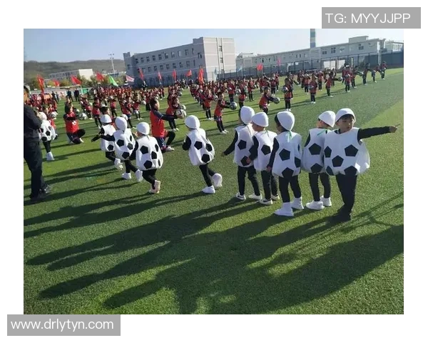 游泳明星突破极限 竞技场上挥洒汗水成就辉煌人生